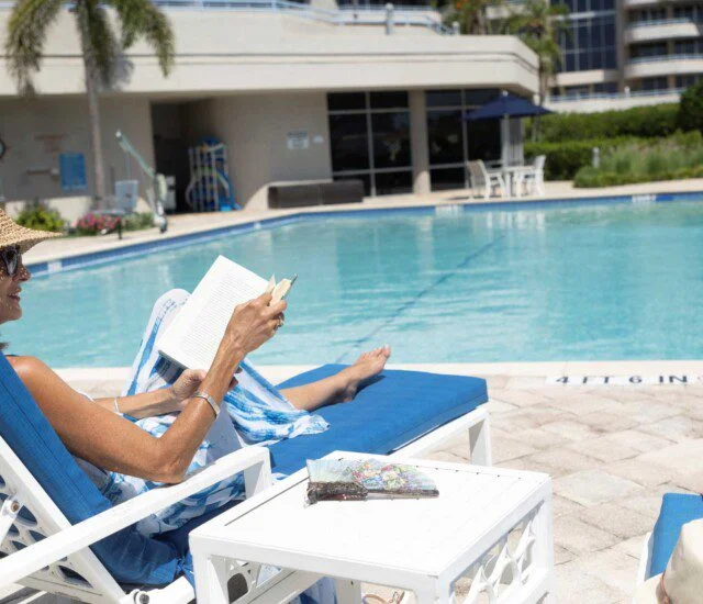 Feel-Your-Best-Harbours-Edge